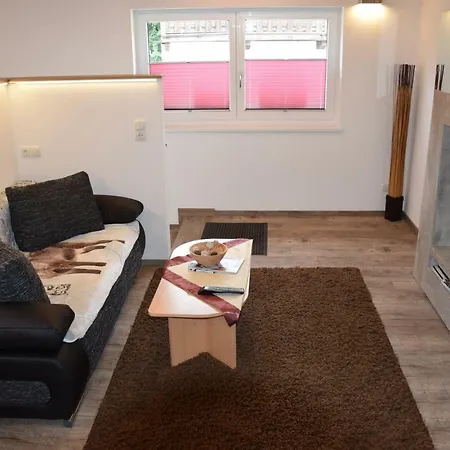 アパート Trixl ホッホフィルツェン